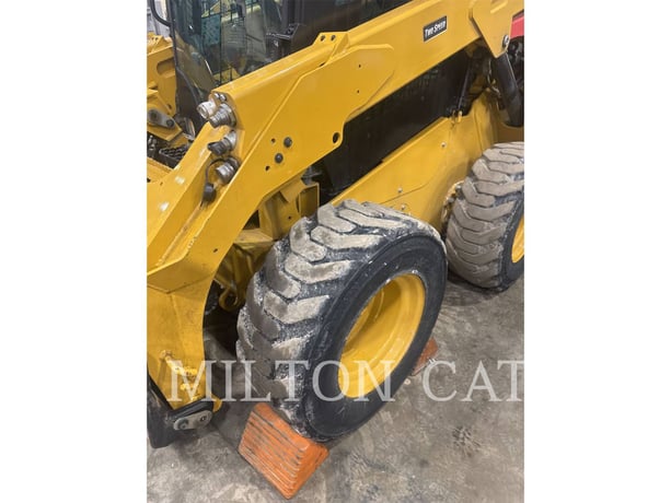 Cat 262D3, Skid Steer Loader, 285 hours, S/N: TP401860, 2023 - Image 1