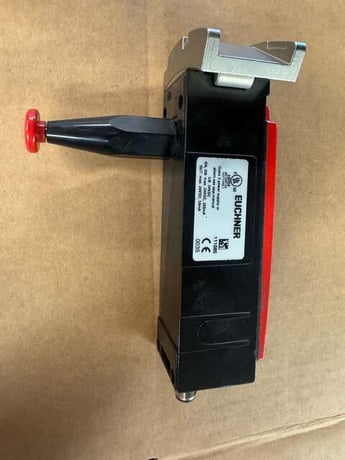 Euchner CET1-AR-CRA-CH-50F-SG-110241 Safety Switch 24 VDC Open Box Unused - Image 2