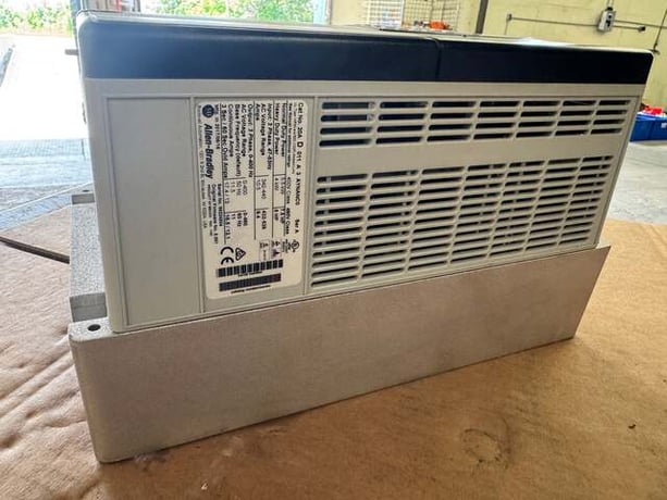 Allen-Bradley 20AD011A3AYNANC0 Variable Frequency Drive 480V AC 3-Phase Untested Surplus - Image 3