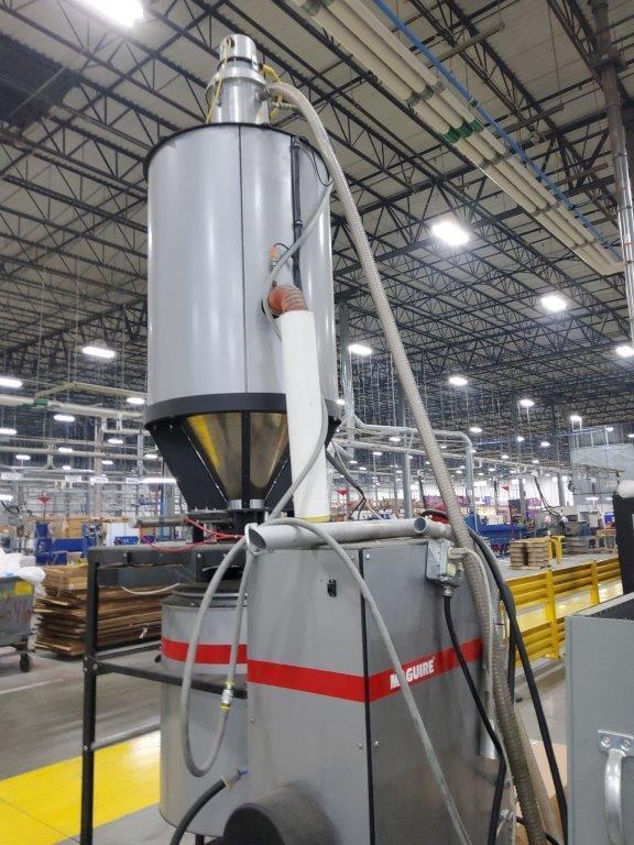 Maguire #VBD-300, vacuum batch dryer, 300 lb./hr., 480 V., 350°F, 80 psi, 1.1 HP, 6 KW heater power - Image 2