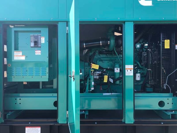 500 KW Cummins #DFEK, diesel generator set, 755 HP @ 1800 RPM, QSX15-G9 engine, EPA Tier 2, sound attenuated - Image 4