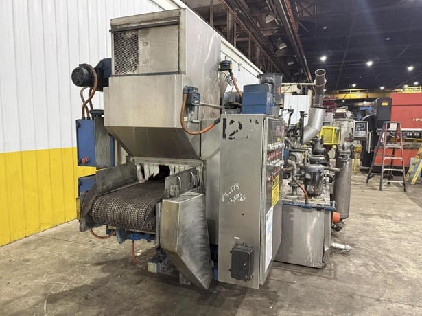 CAE Ransohoff #Sureclean-24, pass thru parts washer, 24" wide belt conveyor, 4-stage Stainless Steel, 160°F - Image 4