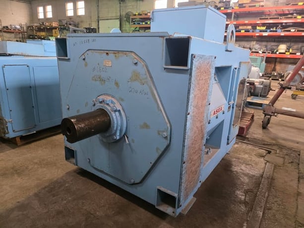 1500 HP 720 RPM Abb, Frame 560M, DPFVBB, 705 VA, 220/110 VF - Image 1