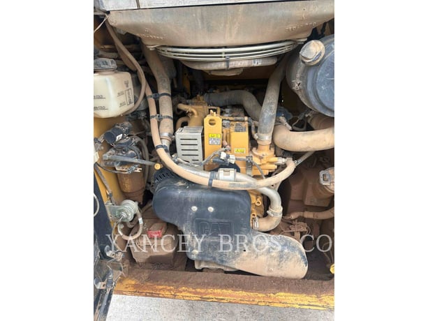 Cat 289D3, Skid Steer Loader, 1877 hours, S/N: JX912731, 2023 - Image 6