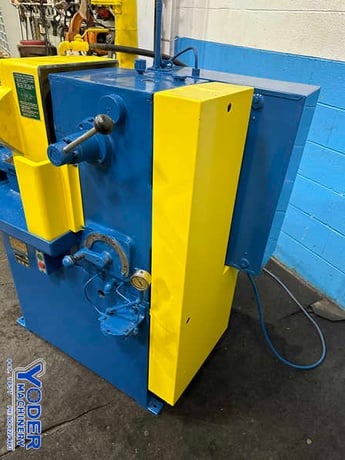 1/2" to 3" Oliver #600, drill grinder, 28" drill length, 9' x 2" x 5" grinding wheel, air hydraulic infeed - Image 5