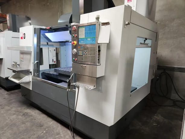 Haas #VM-3, Vertical CNC Machining Center, 40" X, 26" Y, 25" Z, 54" x 25" table, 30 HP, 12,000 RPM, 24 - Image 3