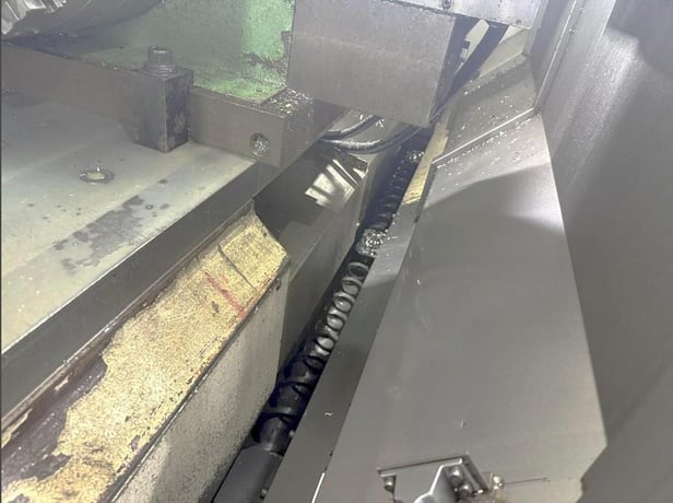 OKK #KCV800, Vertical CNC Machining Center, 120" X, 33.8" Y, 28.3" Z, 130" x 32" table, 40 HP, 12000 RPM, 40 - Image 7