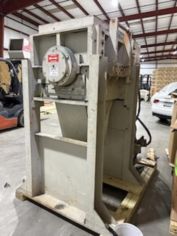 Cumberland #1524, plastic granulator, 75 HP, (3) fly knives, (2) bed knives, 3/8" screen - Image 2