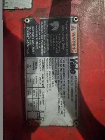 Yale Electric Walkie Straddle Stacker (Walk-Behind) - Image 3