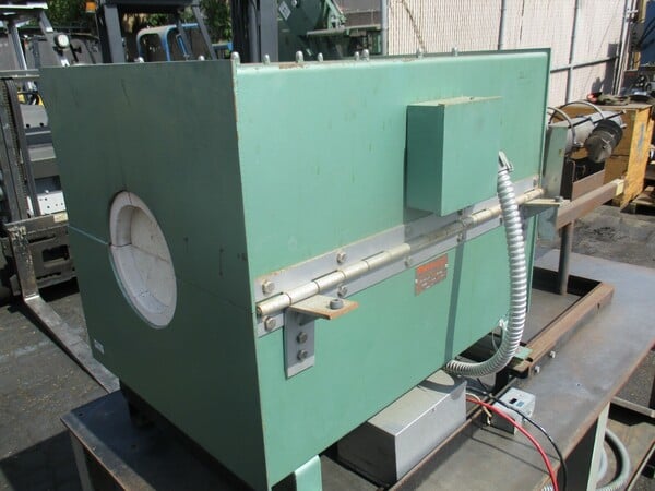 Thermcraft #27-24-1ZH, split tube furnace, 2200°F, controls - Image 4