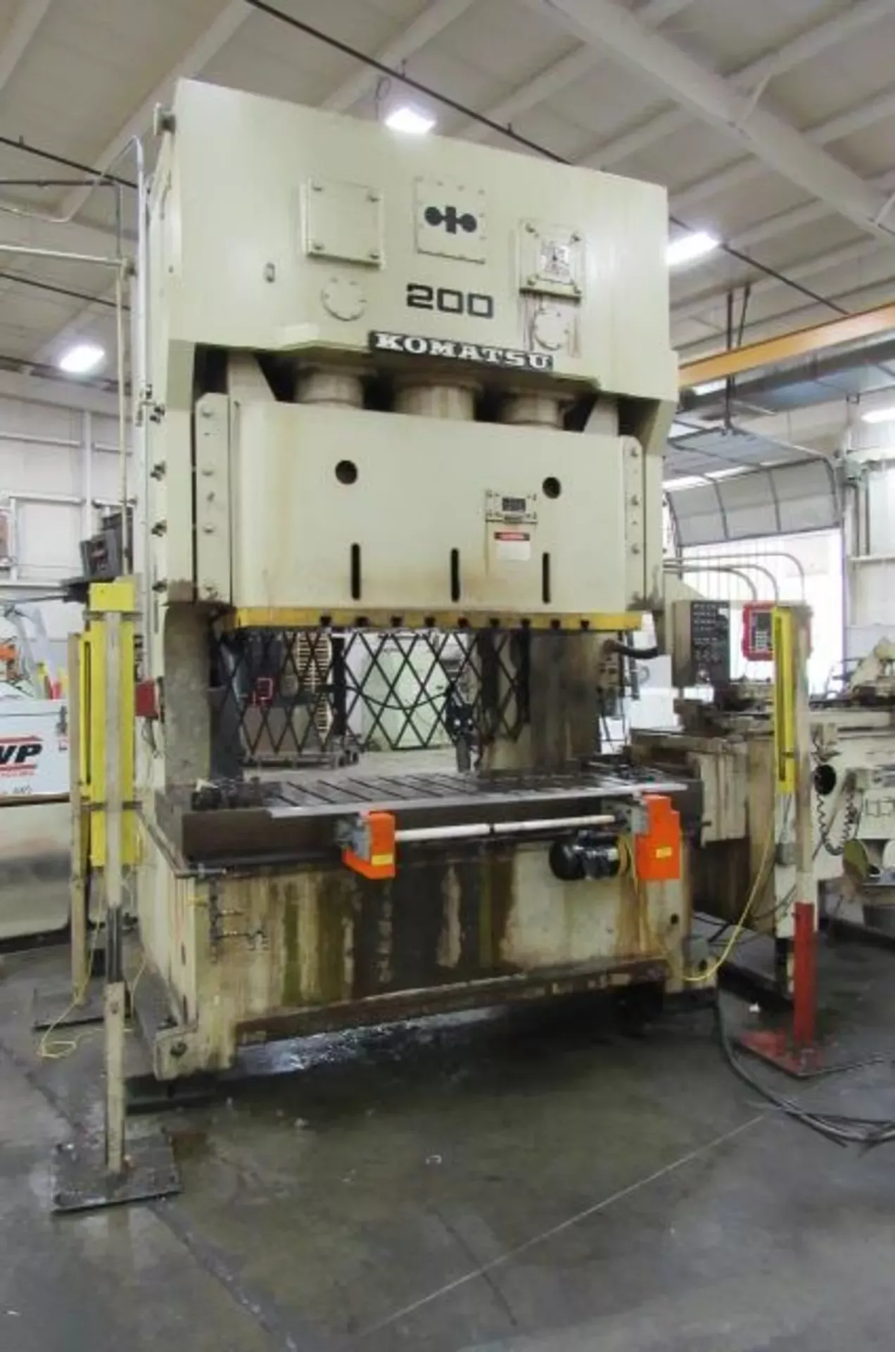 220 Ton, Komatsu #OBW-200-2, Gap Frame Double Crank Press, 9.84" stroke, 19.69" shut height, 94.49" x 35.4" - Image 1