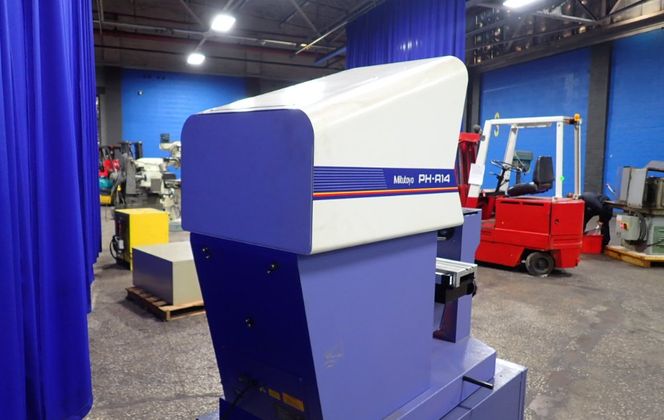 16" Mitutoyo #PH-A14, horizontal bench optical comparator, 6" x 16" T-slot table - Image 8