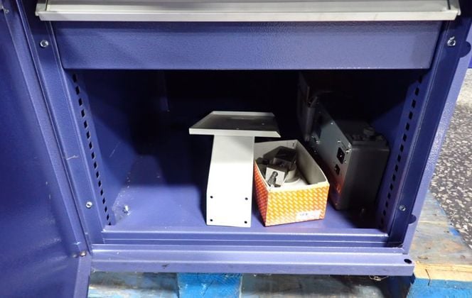 16" Mitutoyo #PH-A14, horizontal bench optical comparator, 6" x 16" T-slot table - Image 10