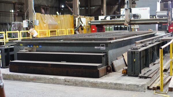 Voortman #VCS2500, CNC plasma table, 10' x 20' table, Hypertherm HPR400XD power source, 230 V., IHT M4000 - Image 2