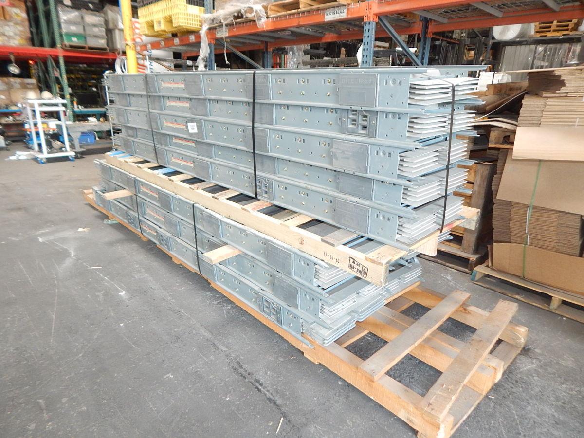 3000 Amps, Square D ACF19EC, aluminum conduct, 600 Volts, 3PH, 10 Ft. x 19" sections (11 available) - Image 2