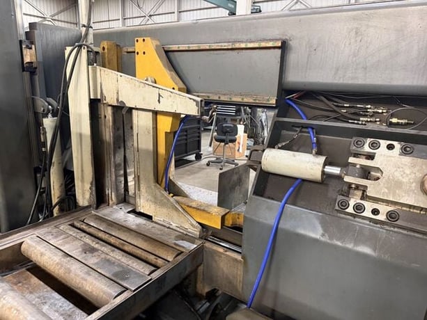 22" x 22" Hyd-Mech #H-22A, automatic dual column horizontal bandsaw, 2" x0.063" x270" blade, Mitsubishi cnc - Image 5