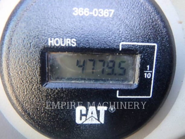 Caterpillar 320FL, 4779 hours, S/N: YBM10041, 2016 - Image 7