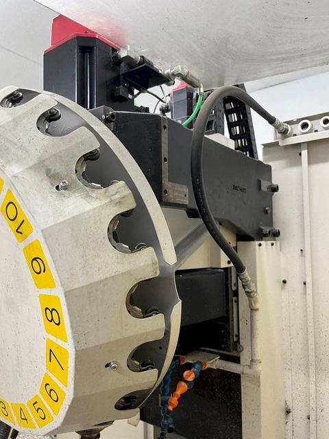 Fanuc #Robodrill-Alpha-D21MIB5, Vertical Machining Center, 19.7" X, 15.7" Y, 12.9" Z, 10 HP, 10000 RPM, 21 - Image 3