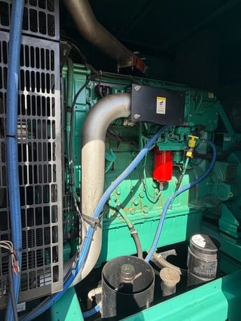 500 KW Cummins #DFEK, standby diesel generator set, 277/480 Volts, 3-phase, QSX15-G9 diesel engine, Tier 2 - Image 2