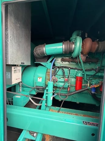 500 KW Cummins #DFEK, standby diesel generator set, 277/480 Volts, 3-phase, QSX15-G9 diesel engine, Tier 2 - Image 6