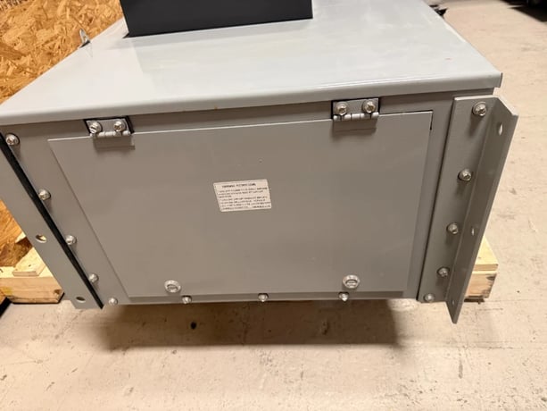 1600 Amp. ABB/GE Spectra Series Busway Bolt-On Tap Bus Plug 1600A Power Break II 1200A Trip - Image 10