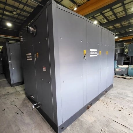 2013 cfm, 132 psig, Atlas Copco #GA315, Rotary Screw Air Compressor, 350 HP Siemens motor, 4160 Volt, 3PH, (2 - Image 5