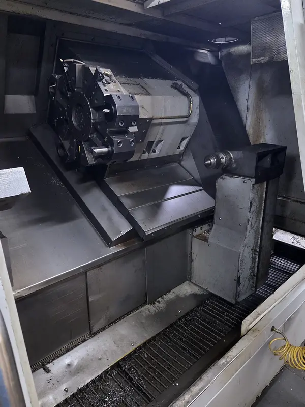 Haas #SL-40BB, CNC lathe, 34.5" swing, 51" centers, 25.5" turning diameter, 18" chuck, 6.5" bar, 7.1" bore - Image 2