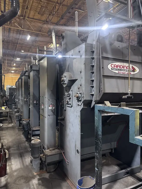 6 cu.ft. Cardinal #600, tumble blast, 600 lb. batch capacity, 17.5 HP blast wheel, 460 V., 3-phase, 2024 - Image 6
