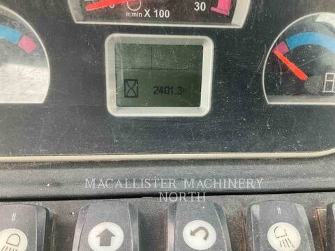 Cat 420FST, Backhoe Loader, 2402 hours, S/N: SKR00333, 2012 - Image 5