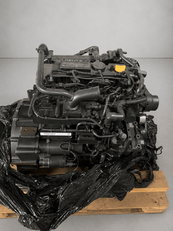 100 HP Deutz #TCD-3.6-L4, Diesel Engine - New Unused NOS - 74.4 kW - Complete Engine Assembly - 2020 - Image 3