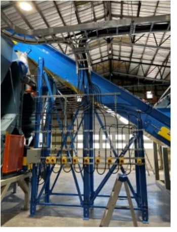 18" wide x 17.2' long MC3 #SBC1800CNVBELWA, inclined belt conveyor, 21&deg; incline, 66 FPM, 230 V., 3-ph, new - Image 2