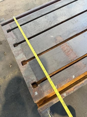 4.5'-42" Carlton, radial arm drill, Kicker base - Image 5