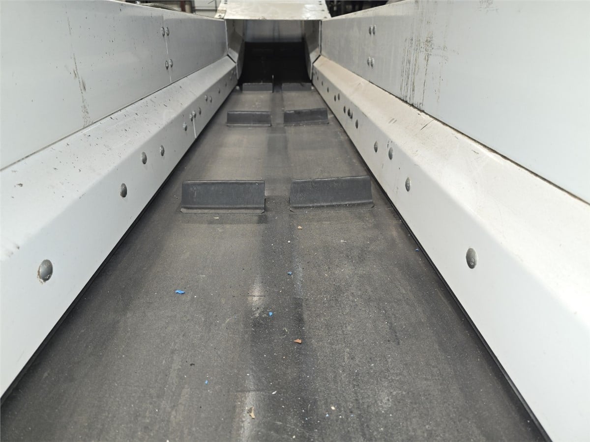 Vecoplan #VFB-650-F3, conveyor, 32' flat section (modular), 17' incline section at 45&deg; - Image 3