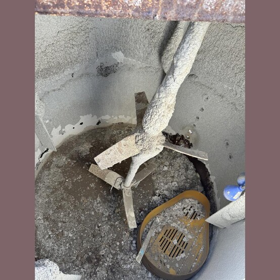 5 HP Lightnin #15-Q-5, Agitator Mixer, 125 RPM, (2) 36" 3-blade propellers, 5' shaft, 6' diameter x 6' deep - Image 6