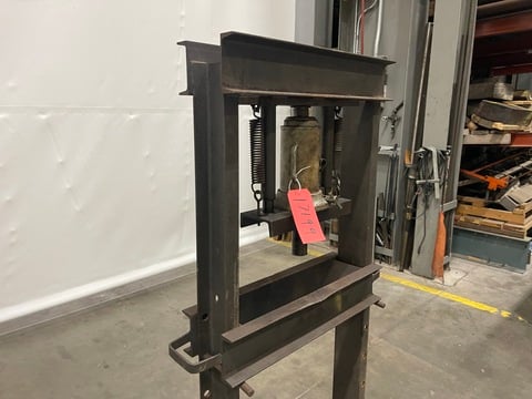 H-Frame Hydraulic Press - Image 2