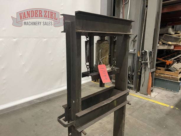 H-Frame Hydraulic Press - Image 2
