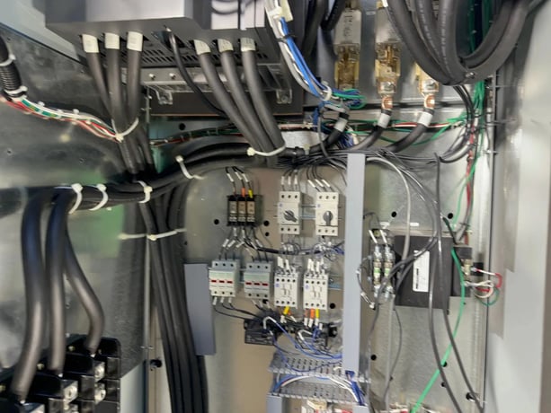 200 HP Siemens #SINAMICS-G120E, Variable Frequency Drive, 3 Phase, 460 Volts - Image 8