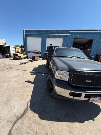 Ford Super Duty #F-550, Service Body with Crane, and Power Liftgate, 2006 - Image 8