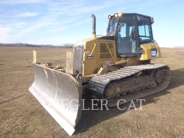 Caterpillar D6KLGP, 10183 hours, S/N: DHA01579, 2011 - Image 1