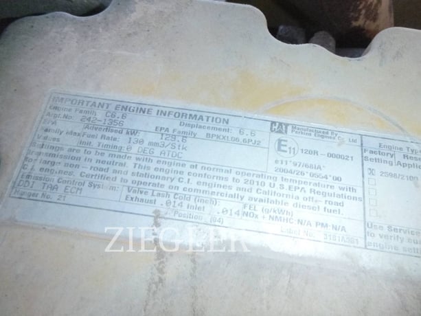 Caterpillar D6KLGP, 10183 hours, S/N: DHA01579, 2011 - Image 8