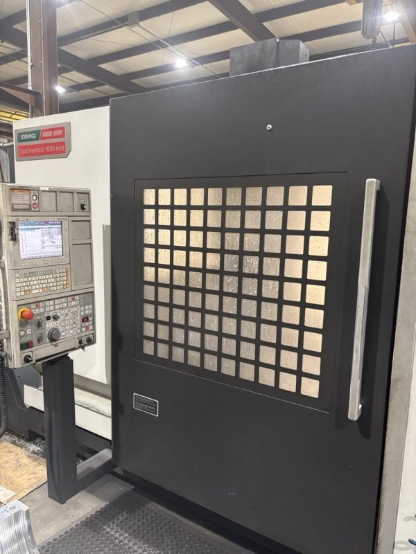 DMG Mori #DuraVertical-1035-ECO, 3-Axis CNC Vertical Machining Center, 40.7" X, 22" Y, 20.1" Z, 47.2" x 22" - Image 1