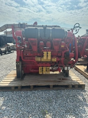 2250 HP Caterpillar #3512C, diesel engine, 1900 RPM, Tier 2, 19193 hours, sound attenuated enclosure 0, 2015 - Image 7