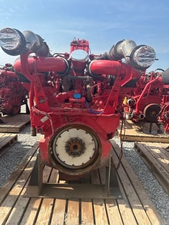 2250 HP Caterpillar #3512C, diesel engine, 1900 RPM, Tier 2, 19193 hours, sound attenuated enclosure 0, 2015 - Image 10