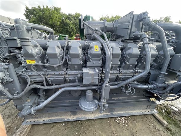 1340 HP @ 1400 RPM, Caterpillar #G3516, Natural gas engine, electronic governor, rblt. - Image 2