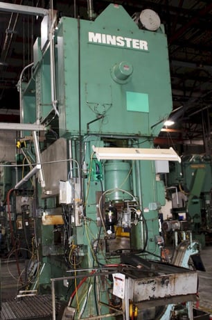400 Ton, Minster, Straight Side Double Crank Press, 8" stroke, 38" shut height, 6" ram adjustment, 96" x 42" - Image 8