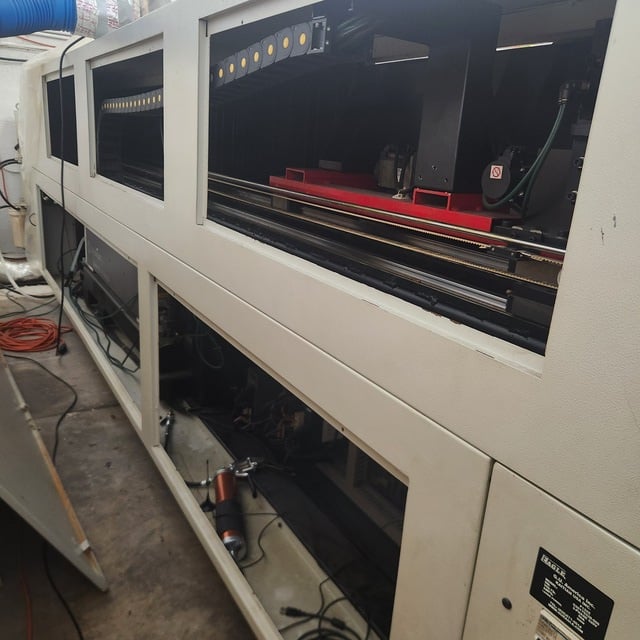 Eagle Lasers #G1325, Laser Welder, 500 watt, 50" x 100" work area, 2017 - Image 4