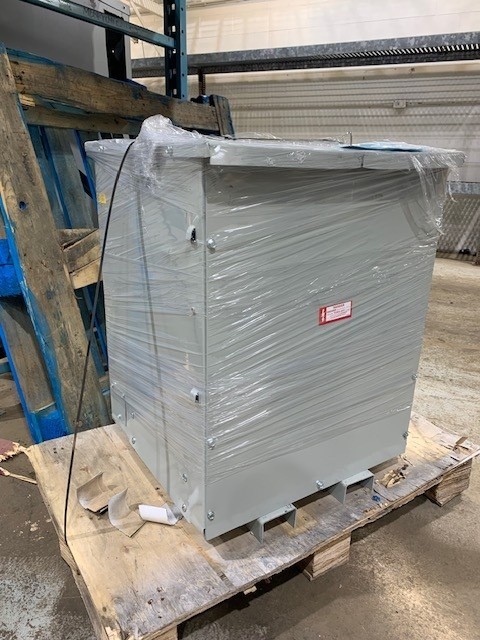 15 KVA 600 Delta Primary, 208Y/120 Wye Secondary, Hammond, Isolation Type - Image 2