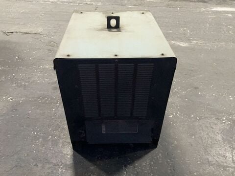Miller #DELTA-FAB, CV/DC Welder, 375 Amps, 17.6 kW (2 available) - Image 3