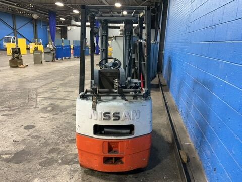 Nissan #CPJ01A15-V, Propane Forklift, 76" Lift Height, 77" Mast, 17141 Hours - Image 1