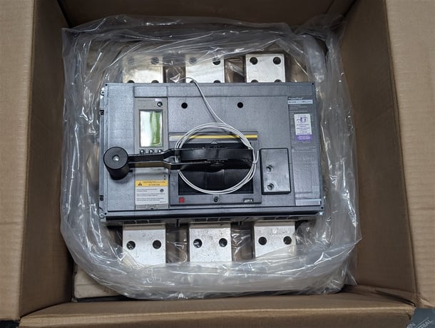 2500 Amps, Schneider, PowerPact RG 2500, RGF36250CU63AE1ABSAJK, 600V., 3 Pole, Micrologic 5.0P LSI, New in Box - Image 1